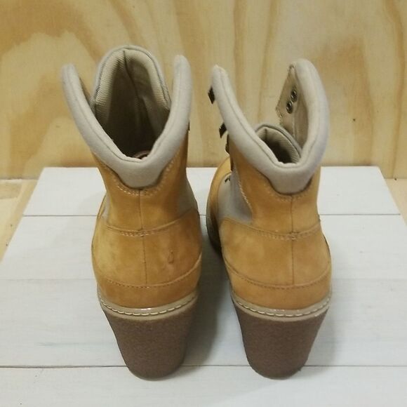 Timberland Boots Womens Size 8 Earthkeepers Amston 3-Inch Bootie Tan Wedge - Picture 5 of 10